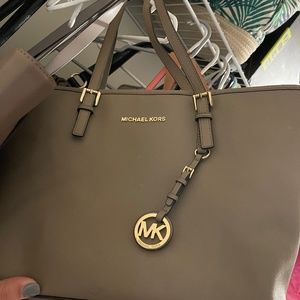 Medium Michael kors handbag
